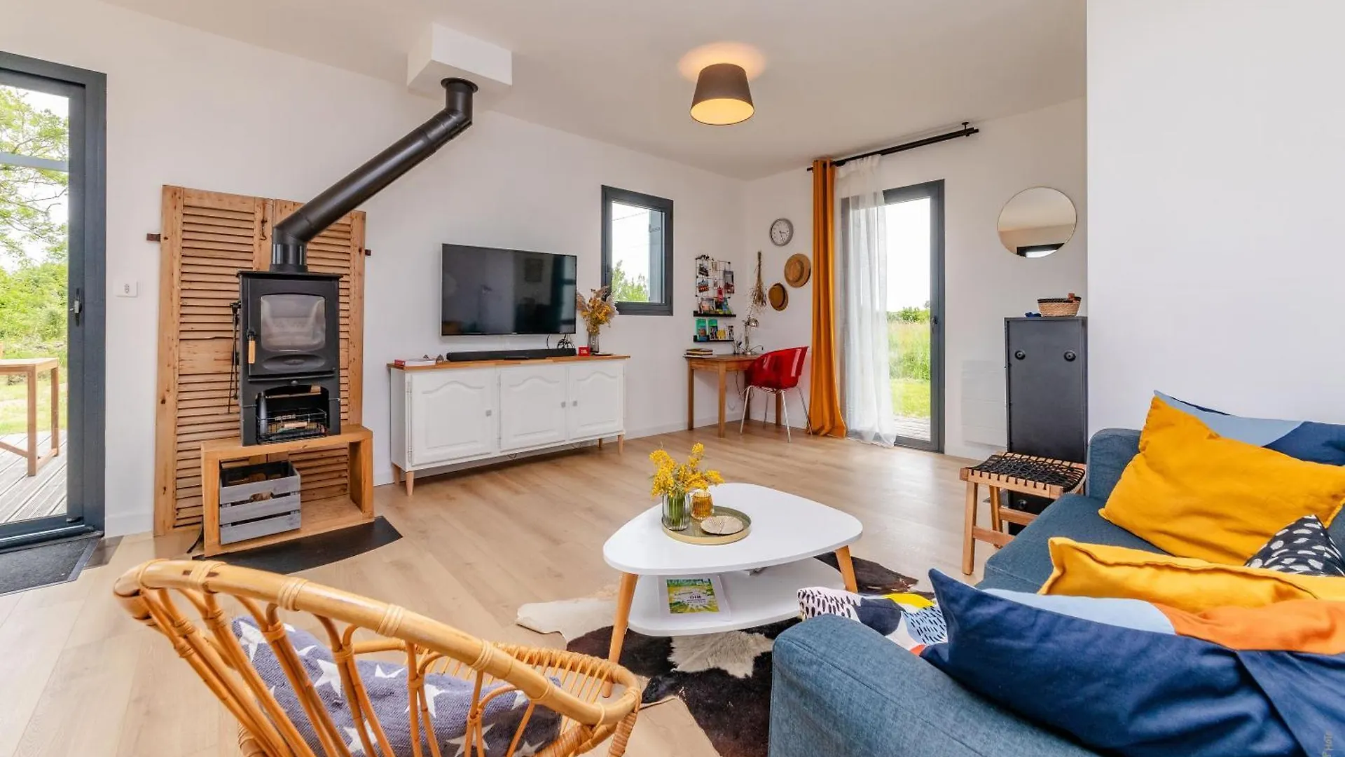 Holiday home Maison En Bois Verte Vigne - Calme - Ecologique Souel-et-Sarmases