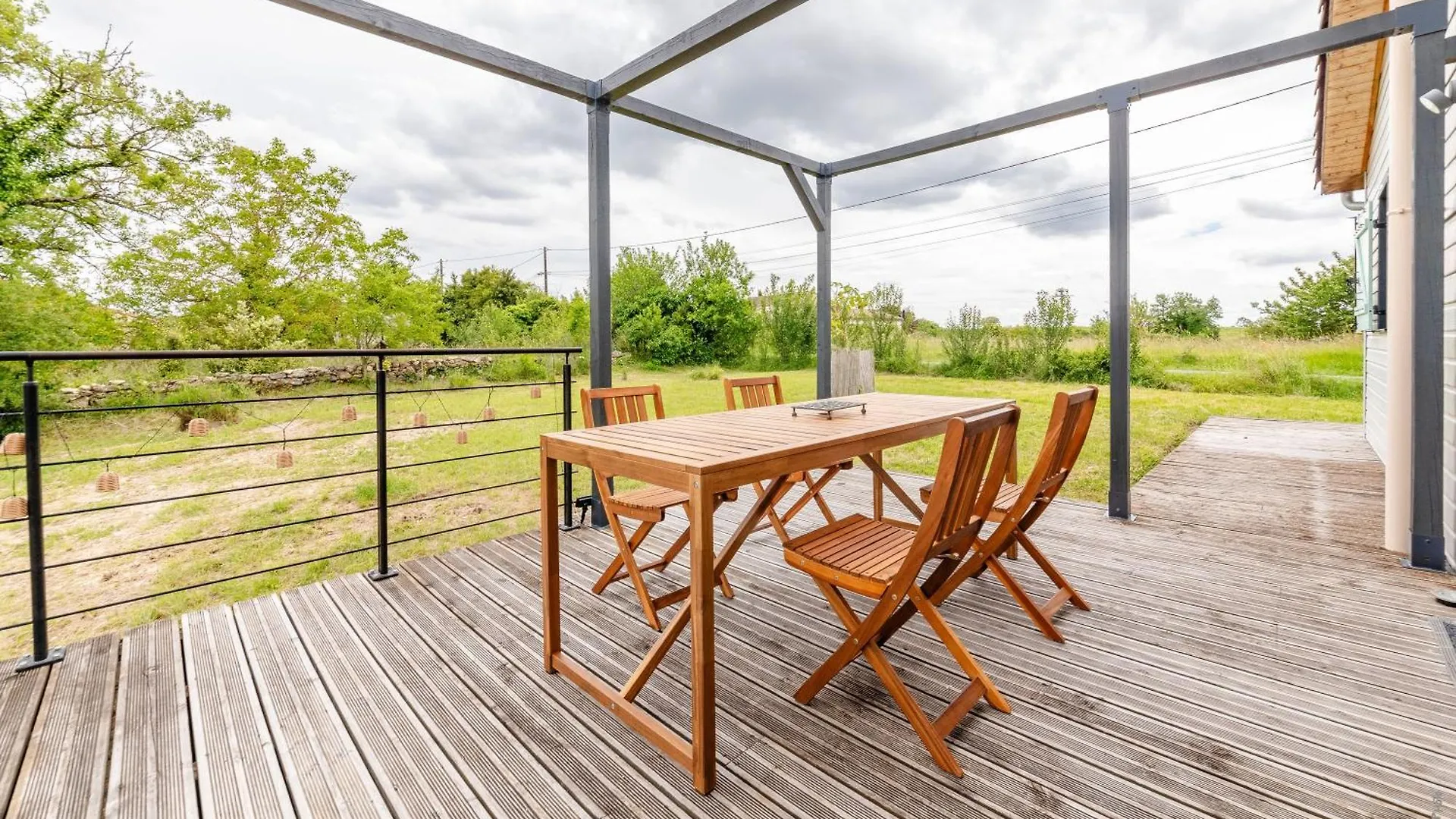 Holiday home Maison En Bois Verte Vigne - Calme - Ecologique Souel-et-Sarmases France
