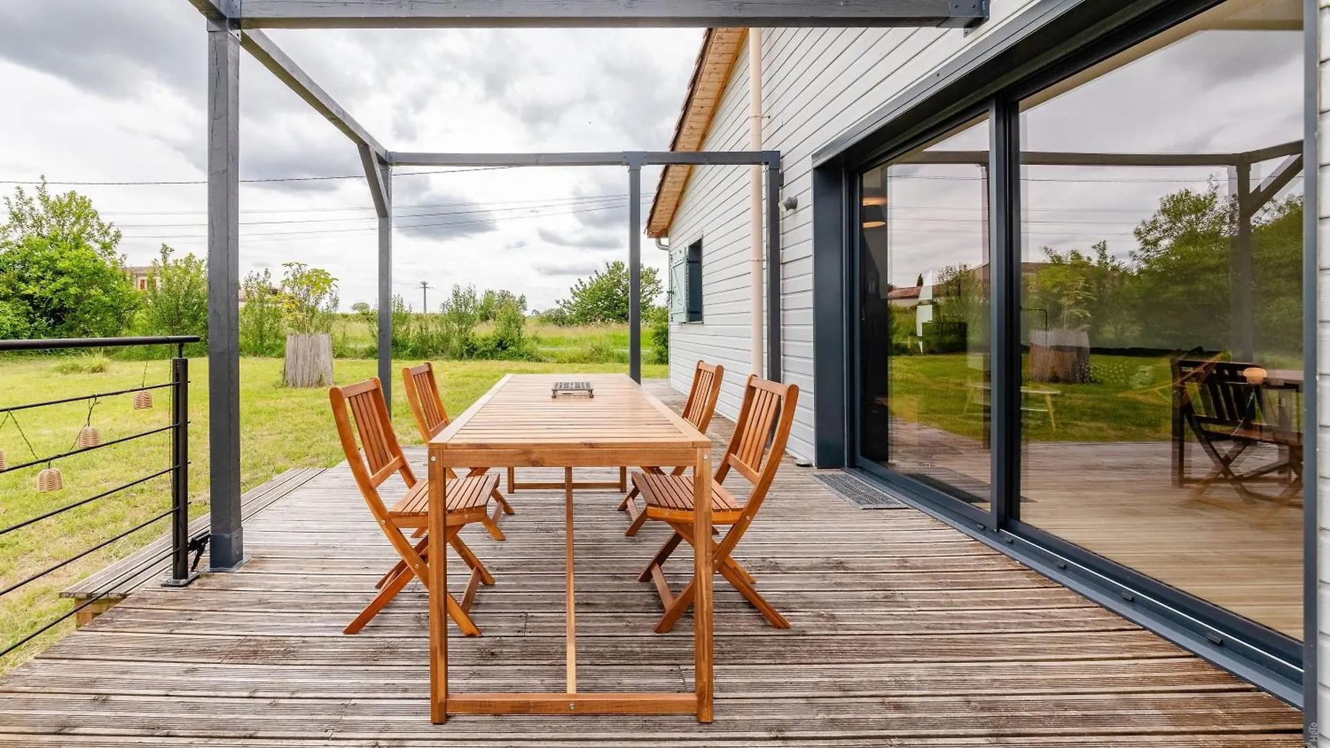 Maison En Bois Verte Vigne - Calme - Ecologique Souel-et-Sarmases 0*,